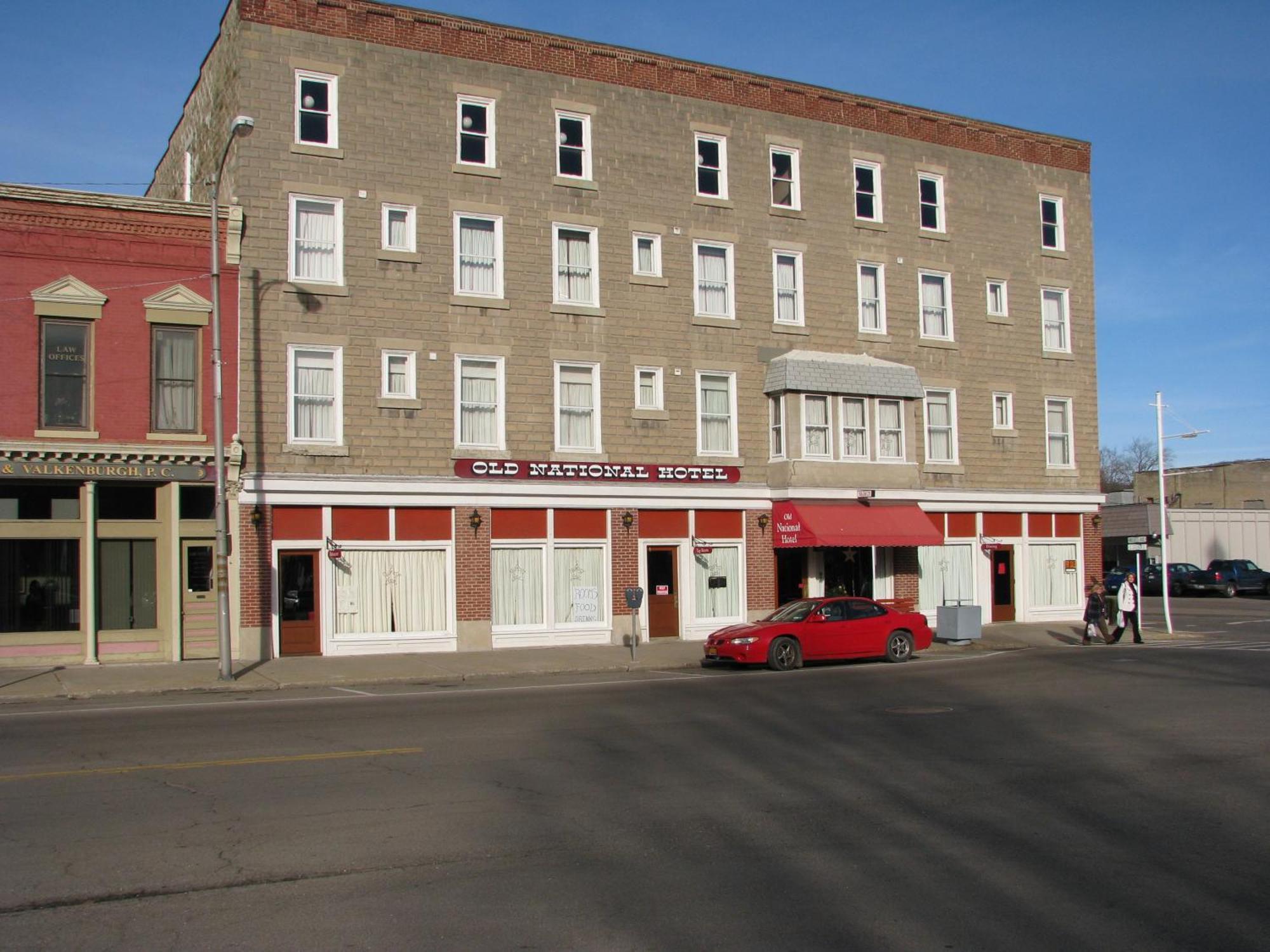 Old National Hotel Бат Екстериор снимка